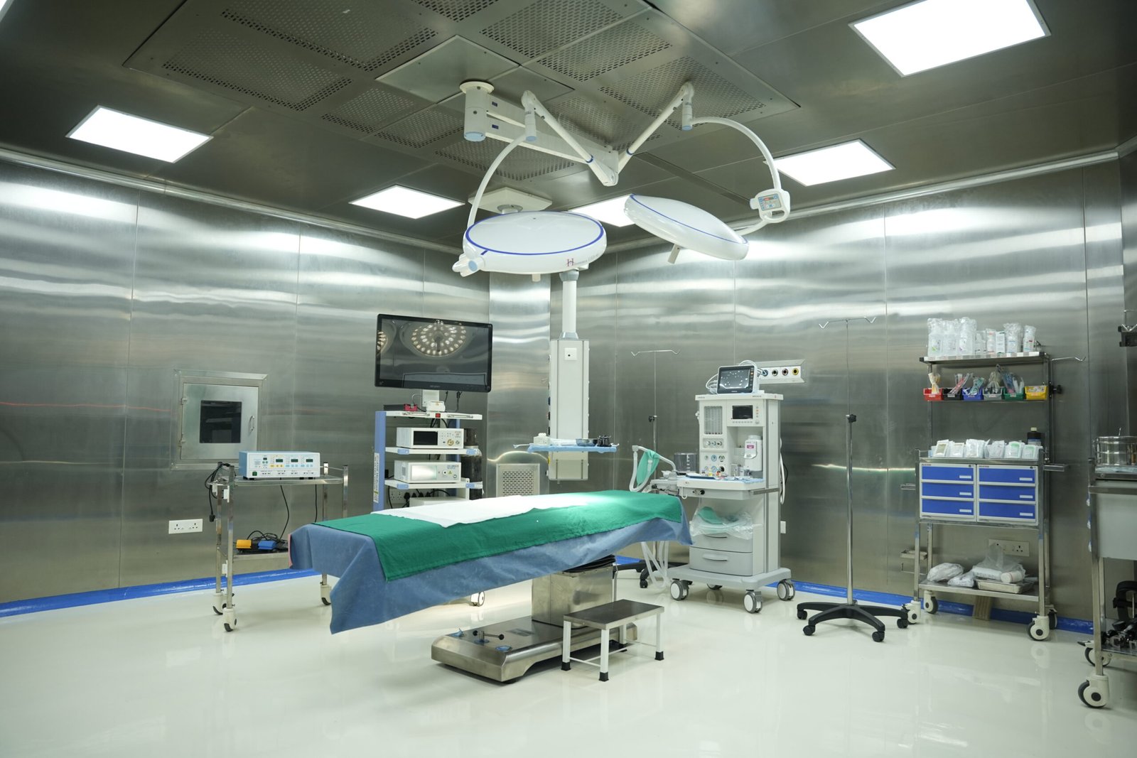 Advanced ICU & Critical Care